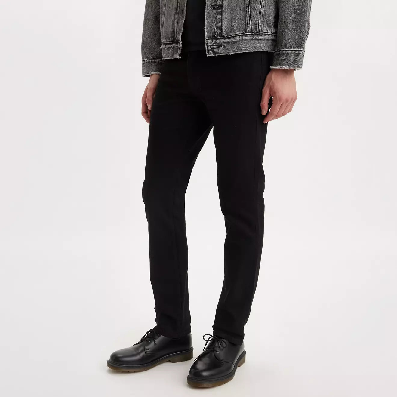 Levi’s - 511 Slim in Black Leaf
