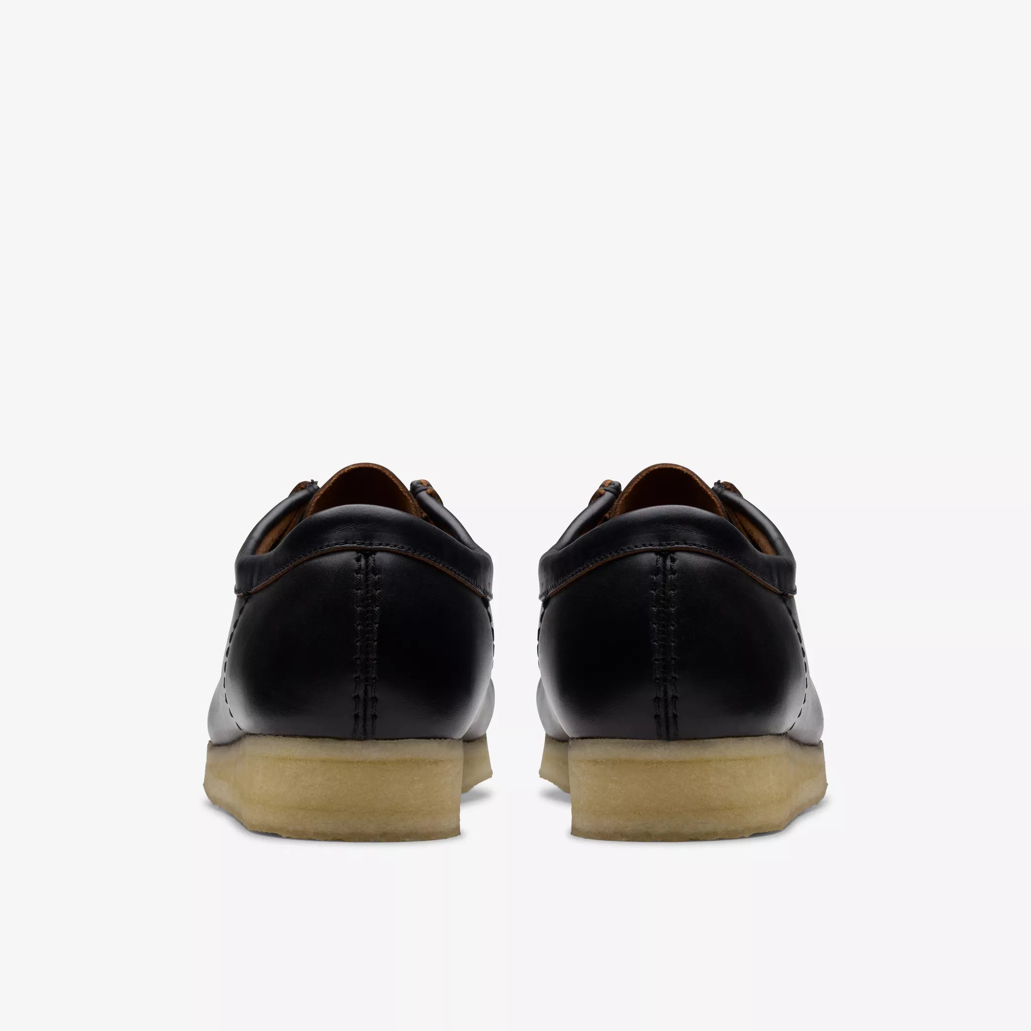 Clarks - Wallabee in Black Smoth Leather