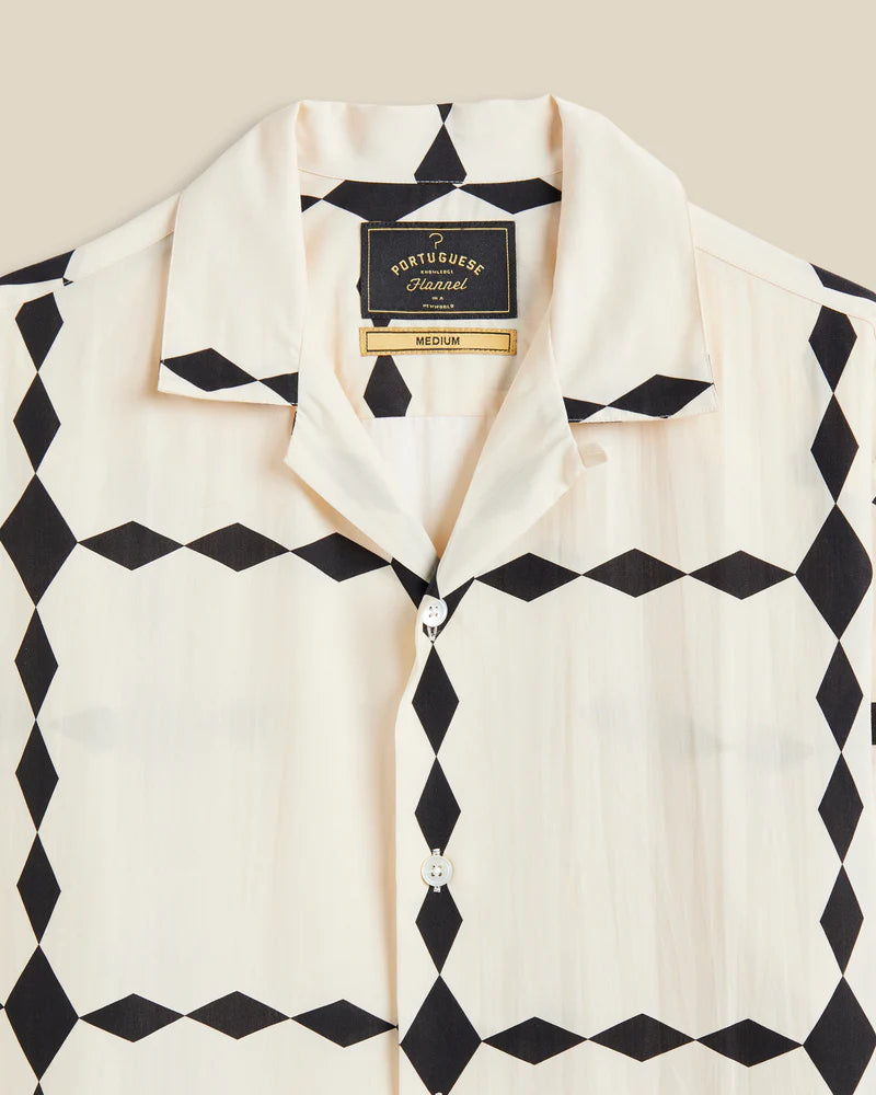 Portuguese Flannel - Diamonds in Black