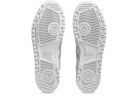 Asics - Japan S in White and Dried Leaf Green