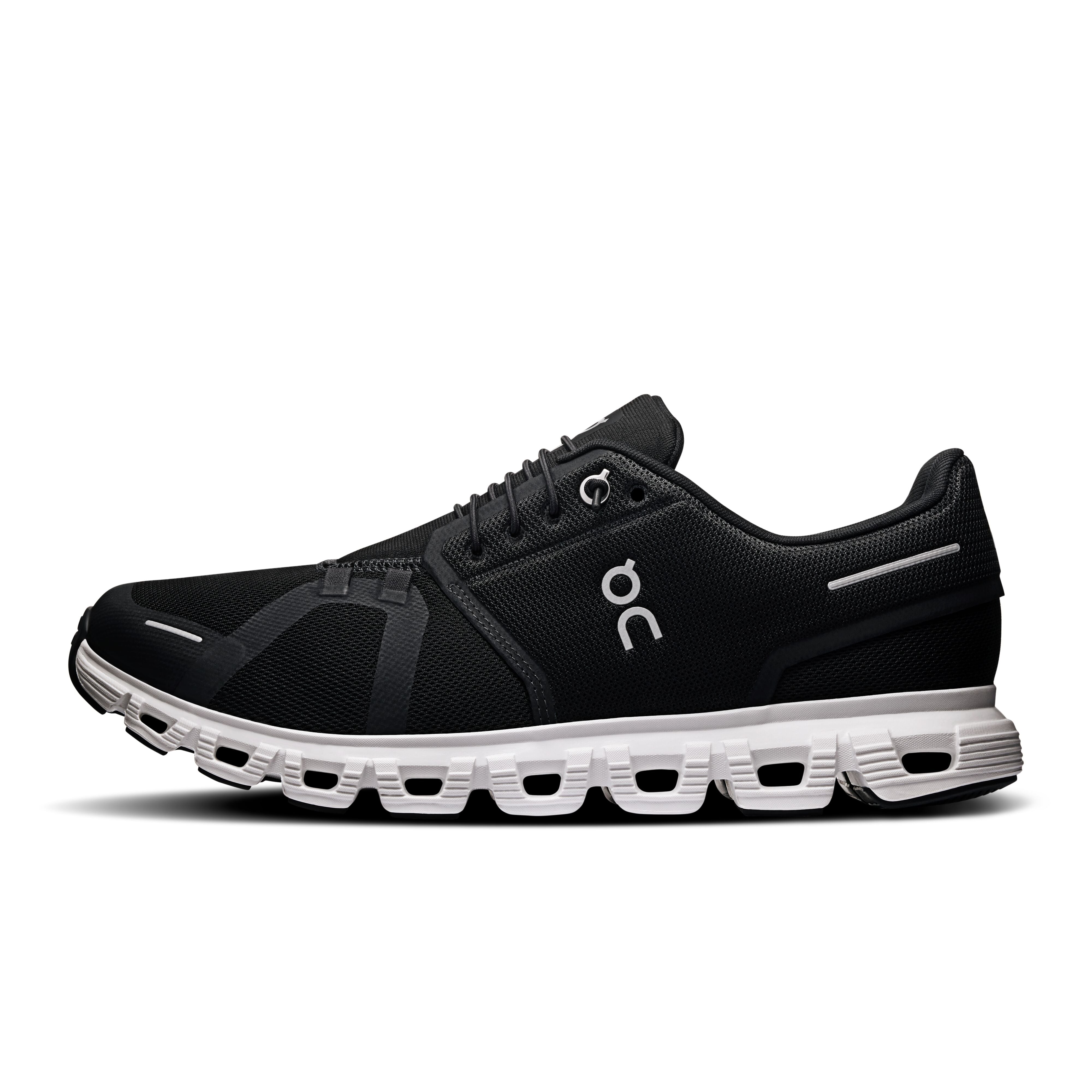 ON Running - Cloud 6 in Black/White