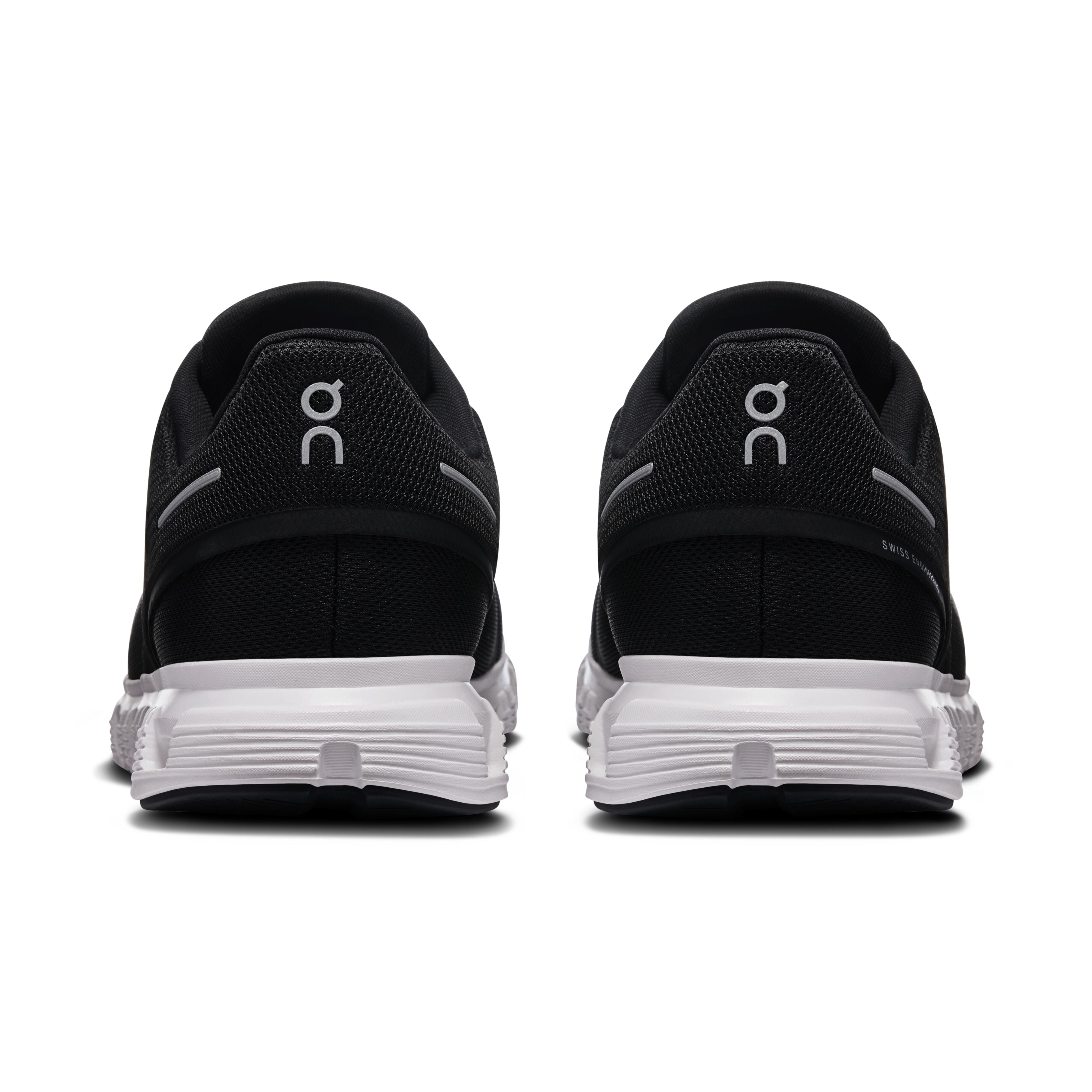 ON Running - Cloud 6 in Black/White