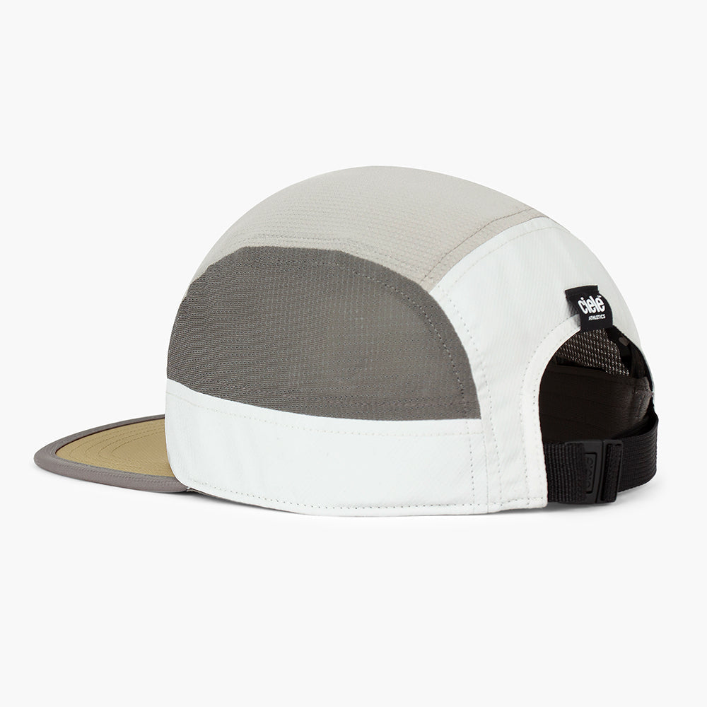 Ciele - GOCap-Field-IconicBar-LightGrey-Shadow