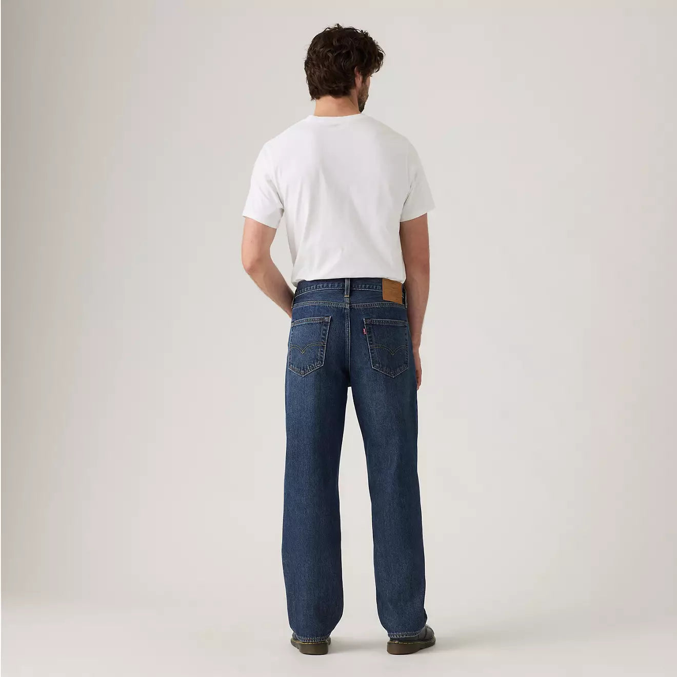 Levi’s - 568 Loose Straight in Dark Wash