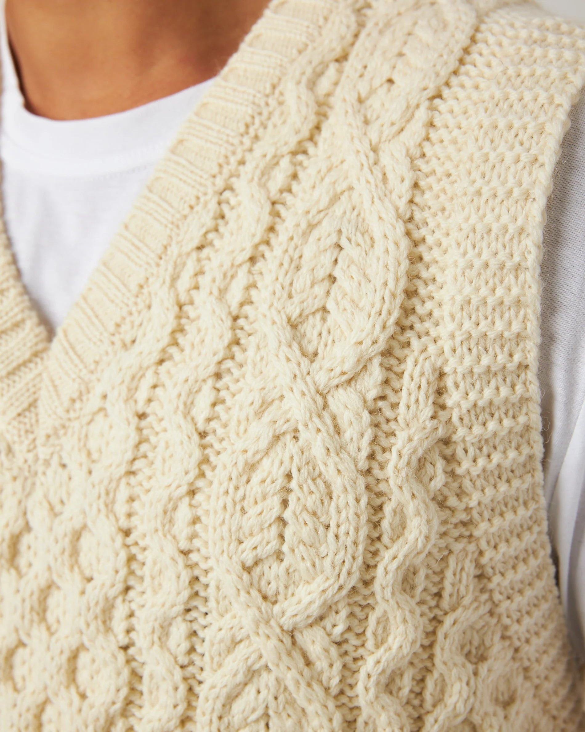 Peregrine - Hudson Aran Vest in Ercu