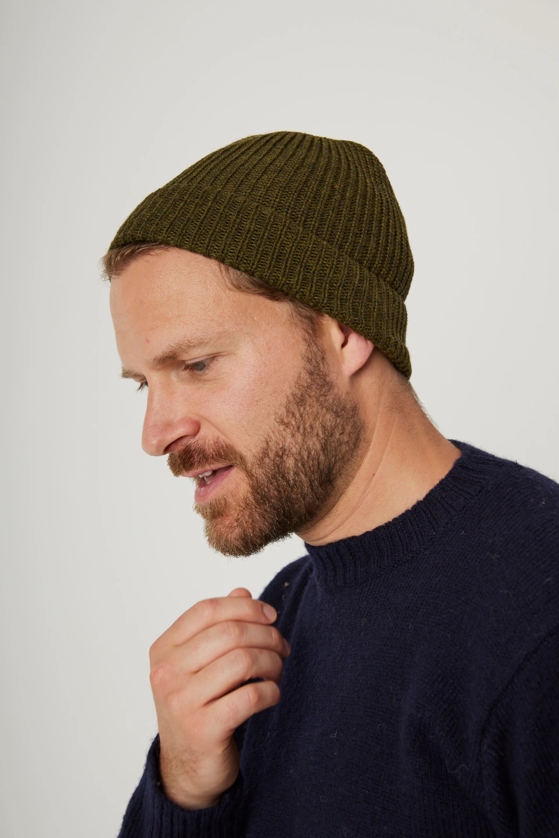 Peregrine - Porter Ribbed Beanie in Olive