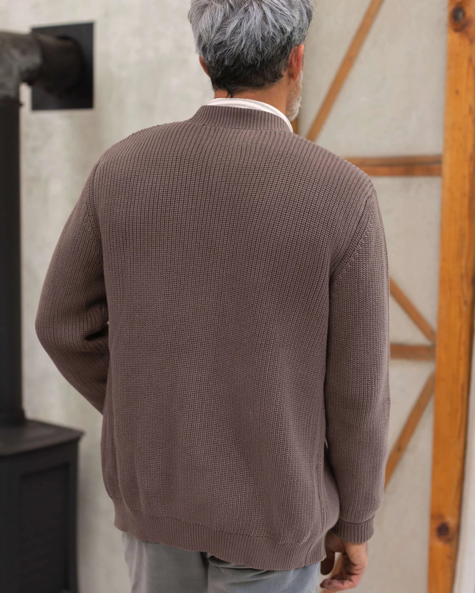 Alex Crane - Bay Cardigan in Coffee