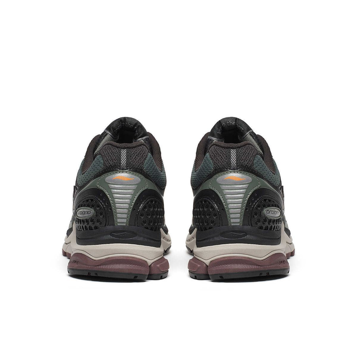 Saucony- Progrid Triumph 4 in Agave Chocolate