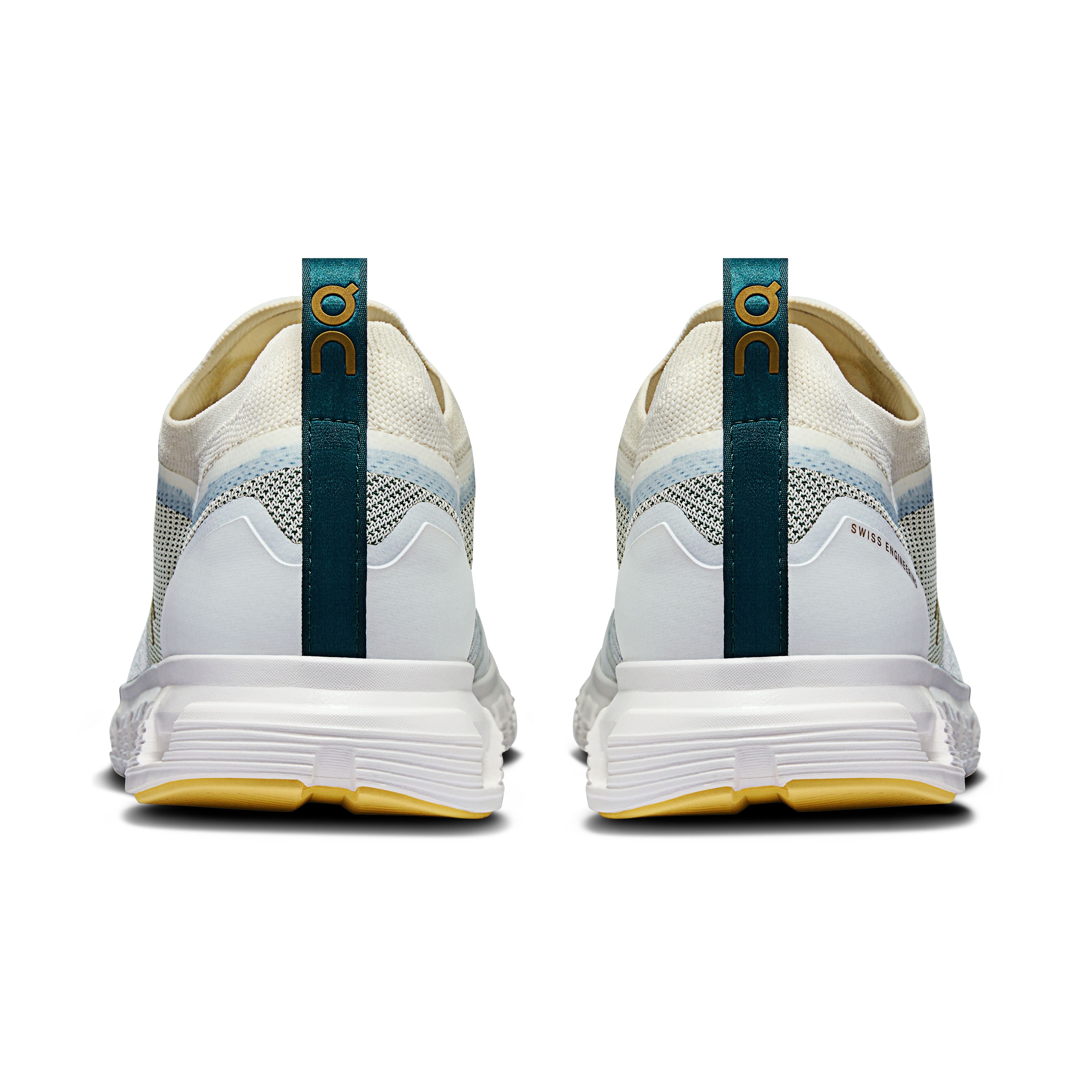 ON Running - Cloud 6 Versa in Ice/Spirulina