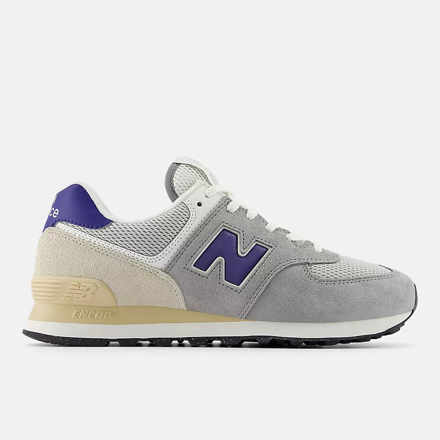 New Balance - 574 in Grey/Grey