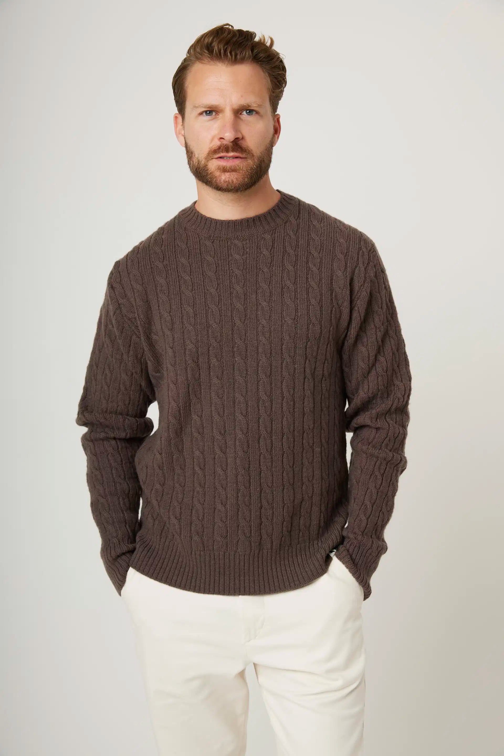 Peregrine- Makers Stitch Cable Crew in Coffee
