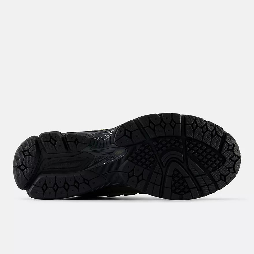 New Balance- M1906 RWA Green/Black
