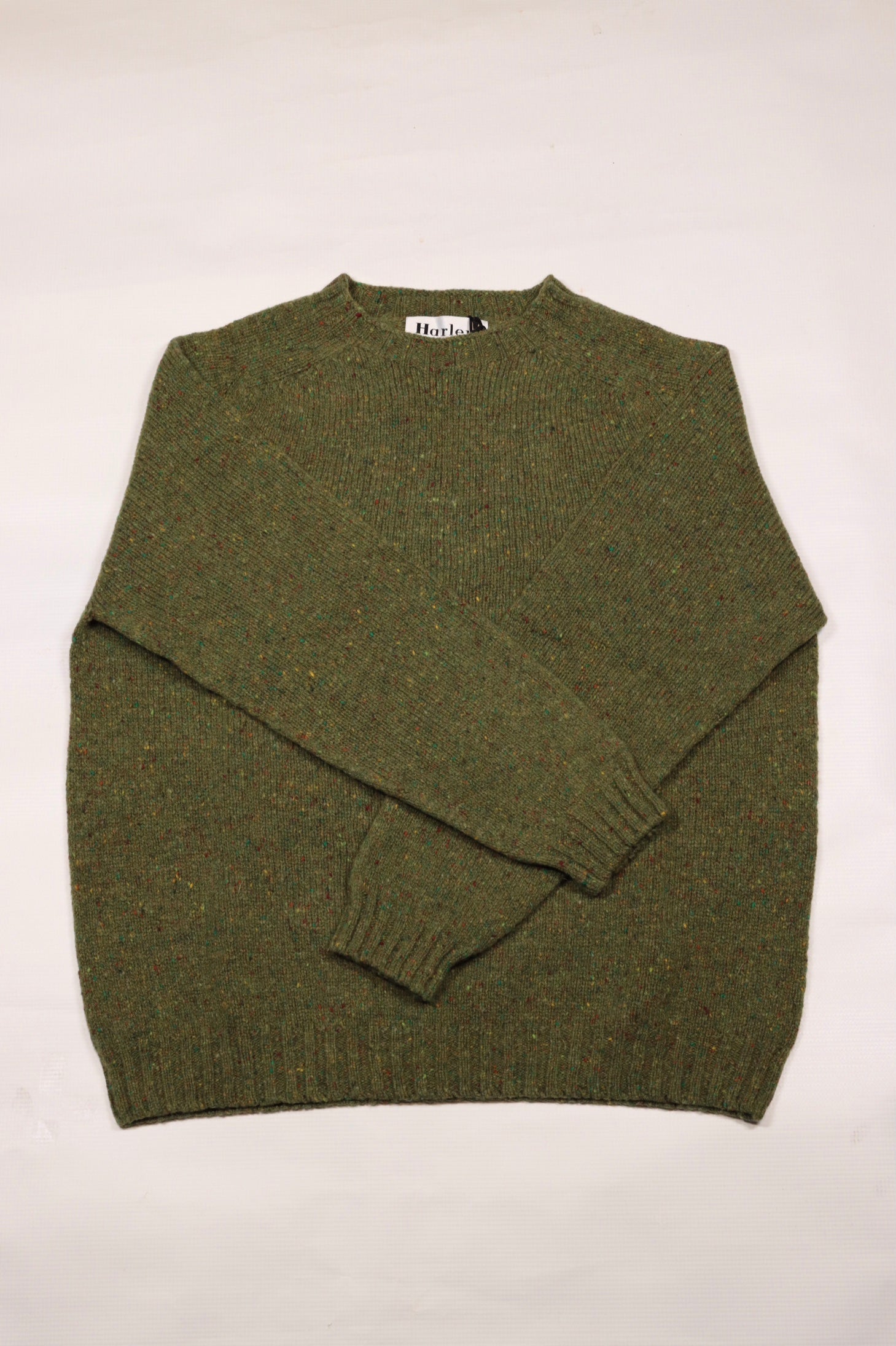 Harley of Scotland- Women’s Raglan Sweater in Raasay