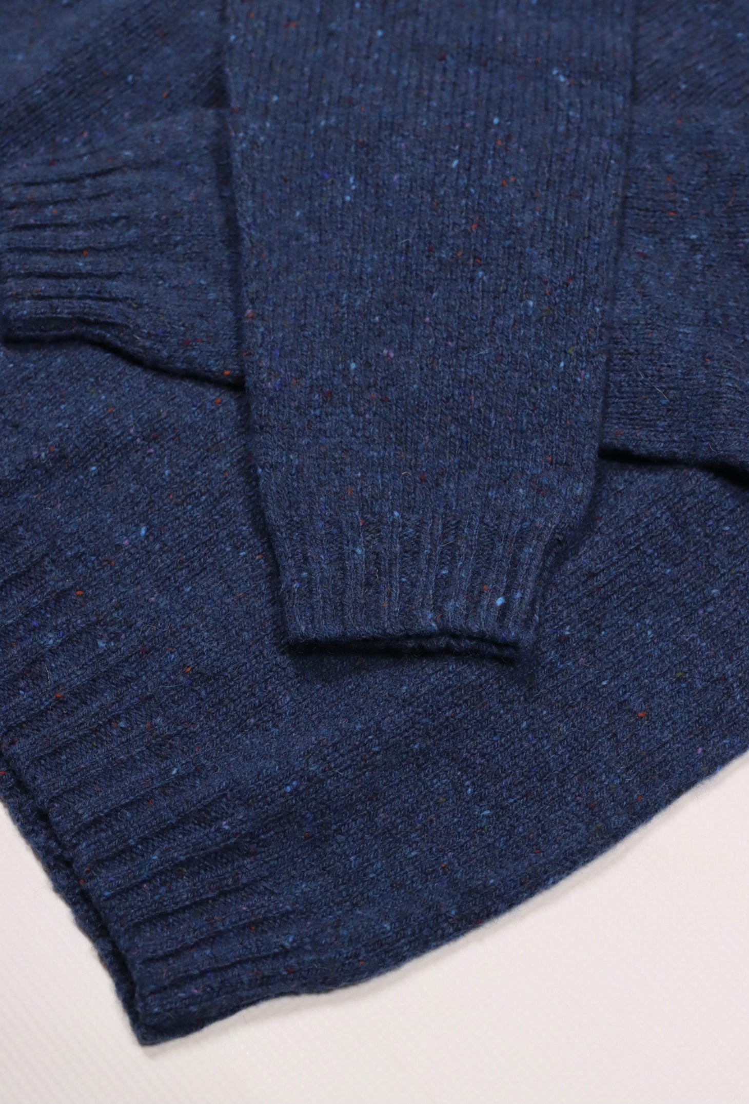 Harley of Scotland- Women’s Raglan Sweater in Soay