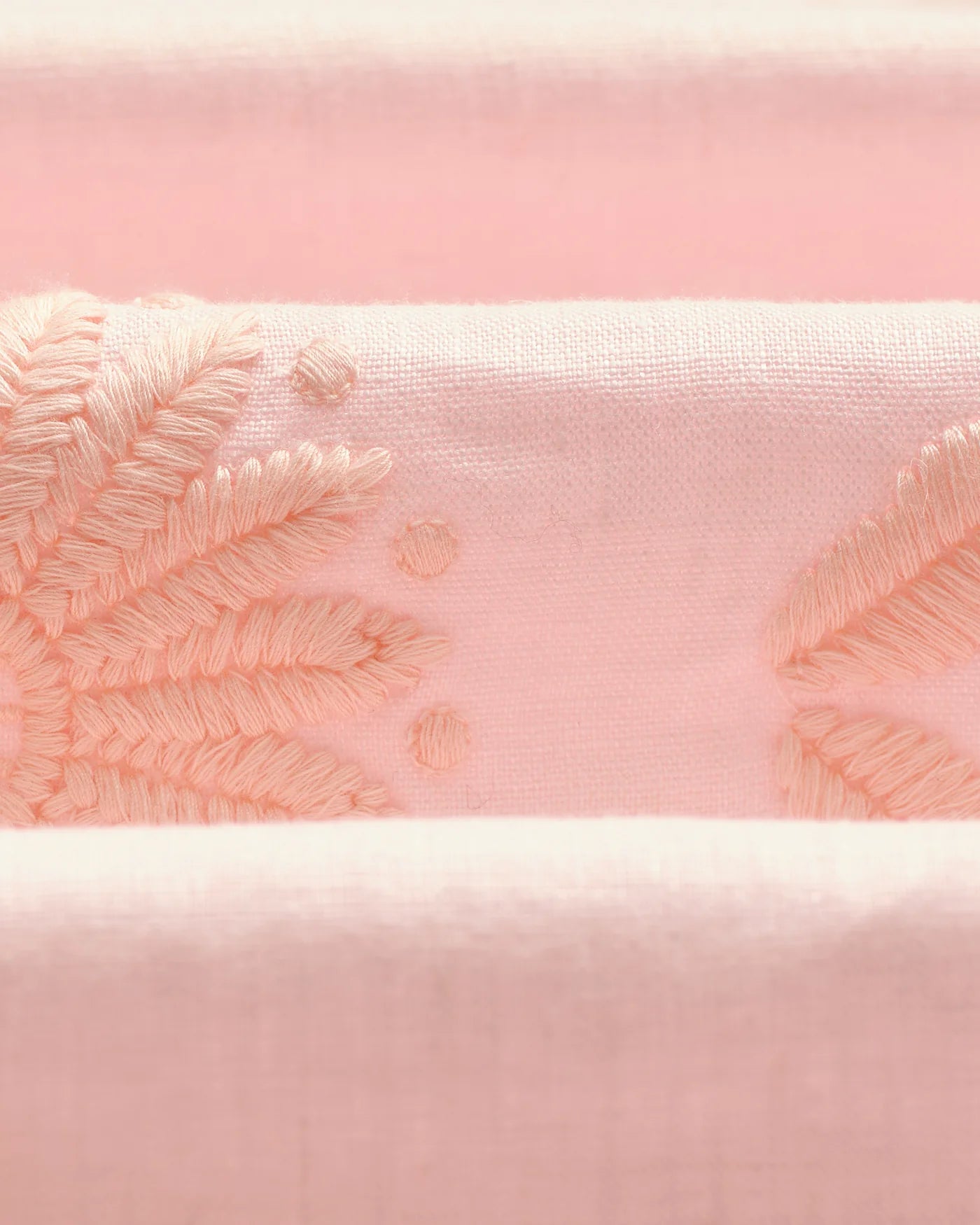 Wax London - Didcot Flower Embroidered Short-Sleeve Shirt in Pink