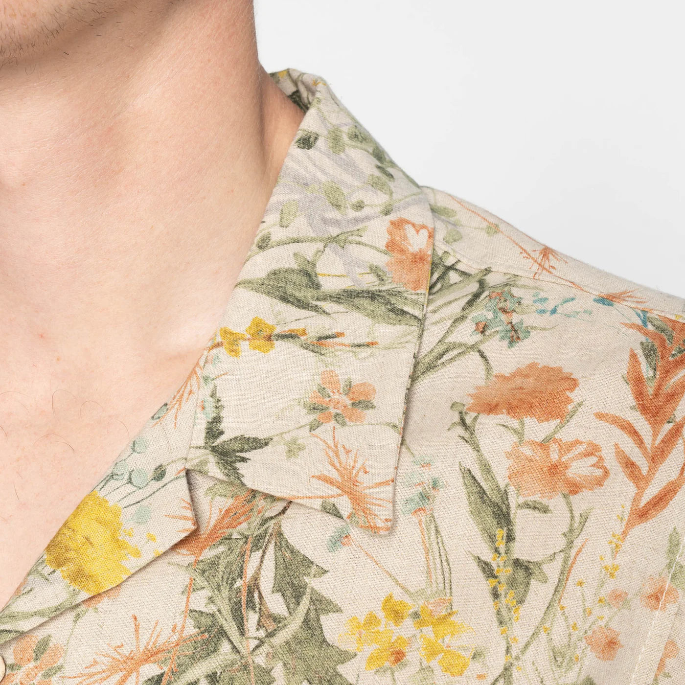 Naked & Famous - Aloha Shirt in Flowers Painting