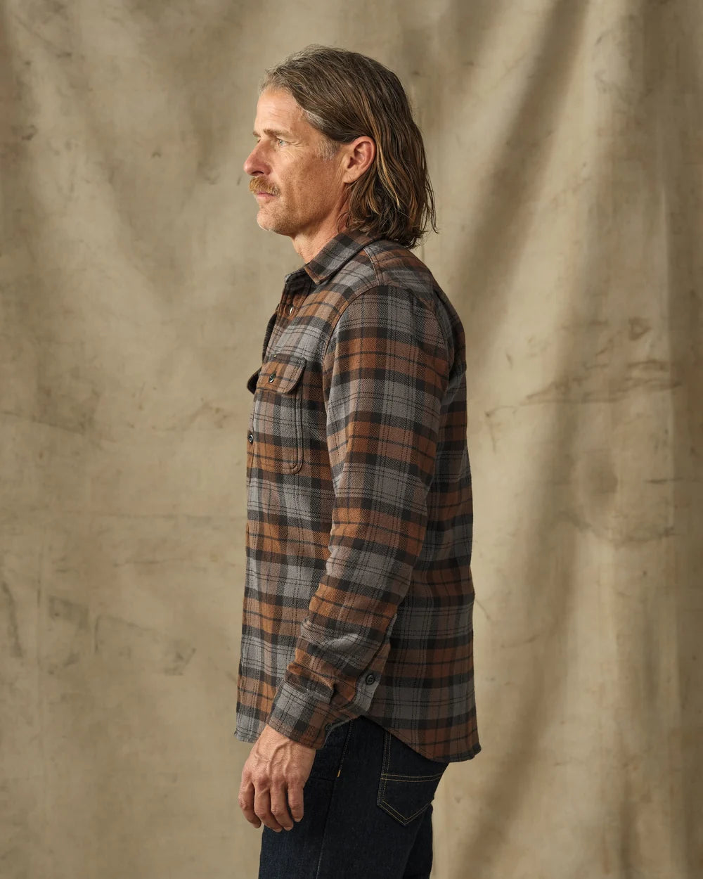 Filson - Vintage Flannel Work Shirt in Brown/Charcoal Plaid