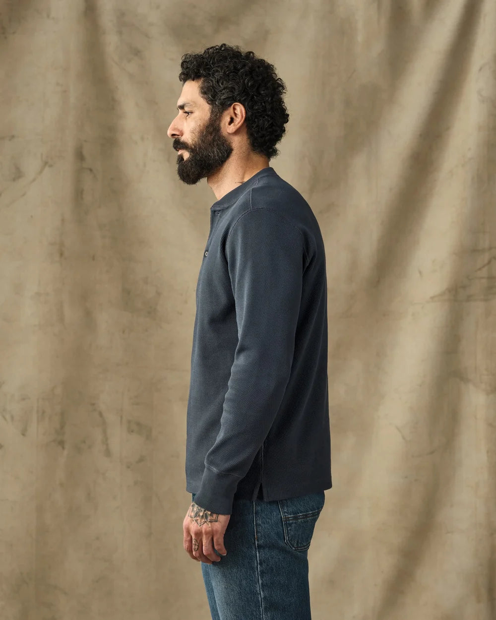 Filson - Waffle Knit Henley in Blue Mussel