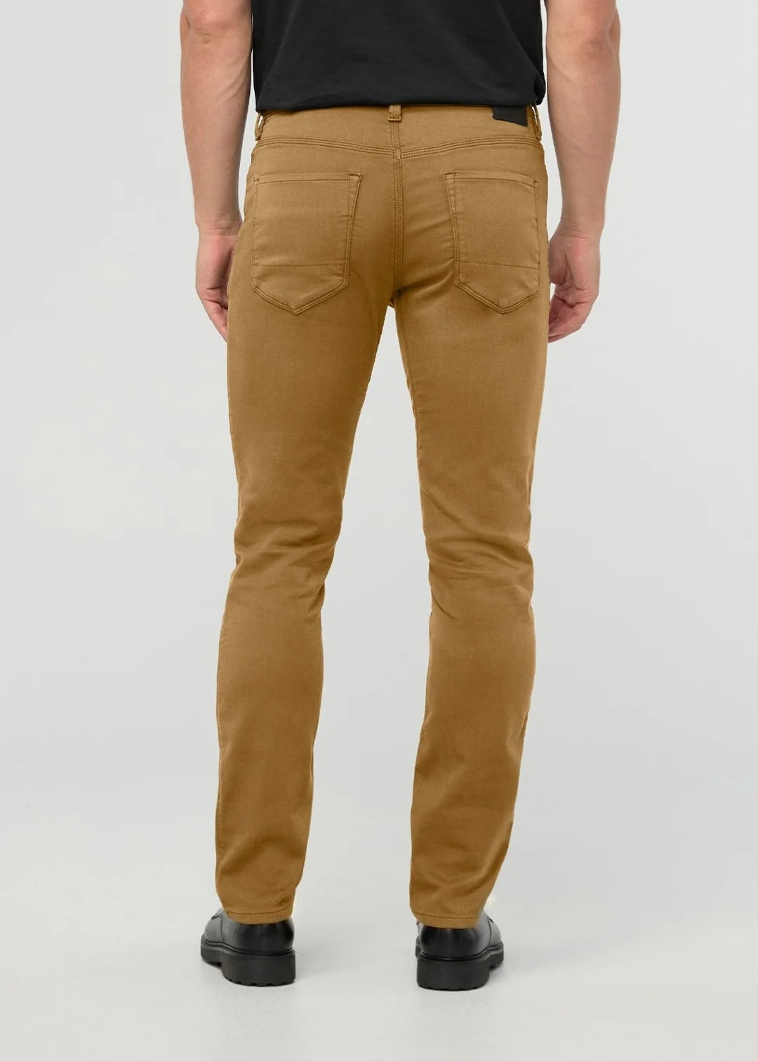 Duer - No Sweat Slim Straight in Caramel