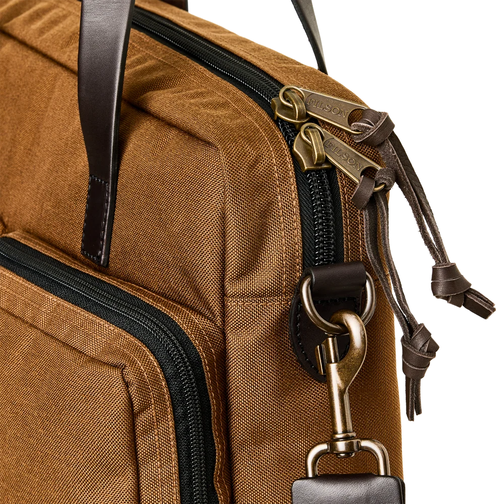Filson - Dryden Briefcase in Whisky