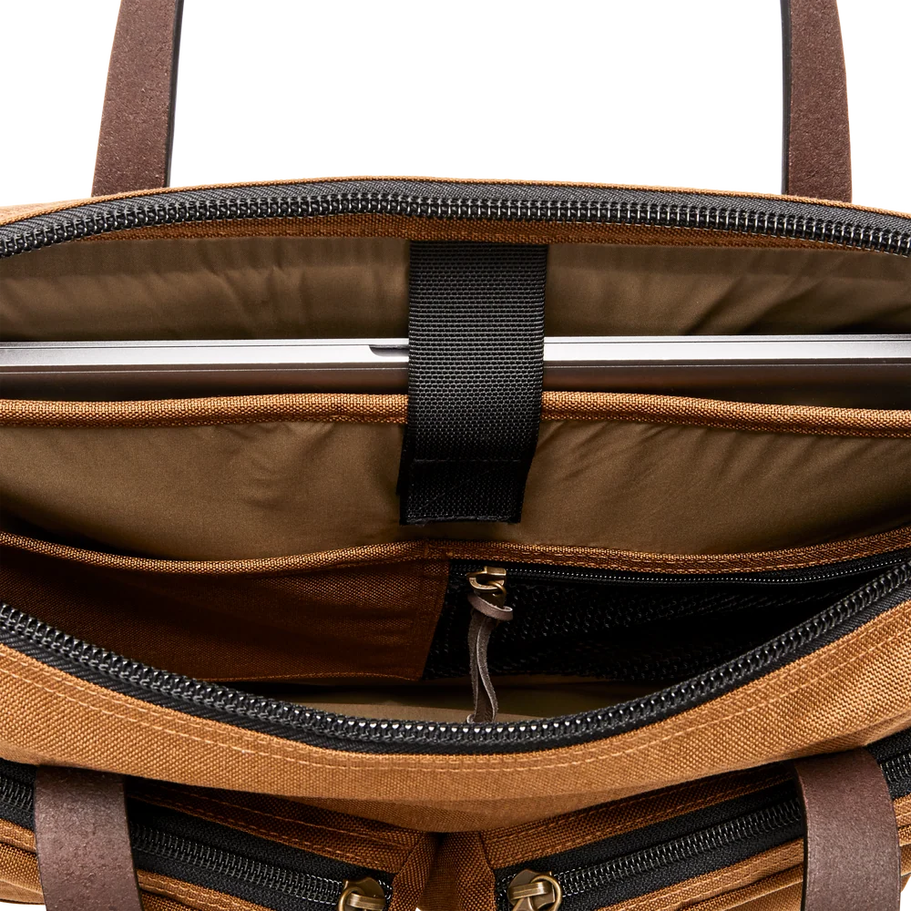Filson - Dryden Briefcase in Whisky