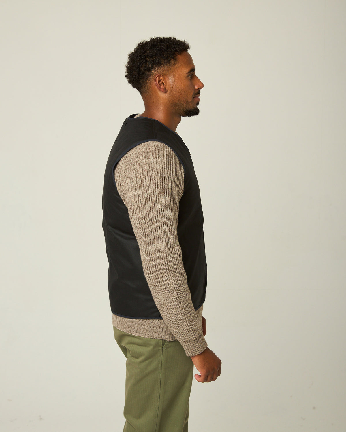 Peregrine - Duke Gilet in Black
