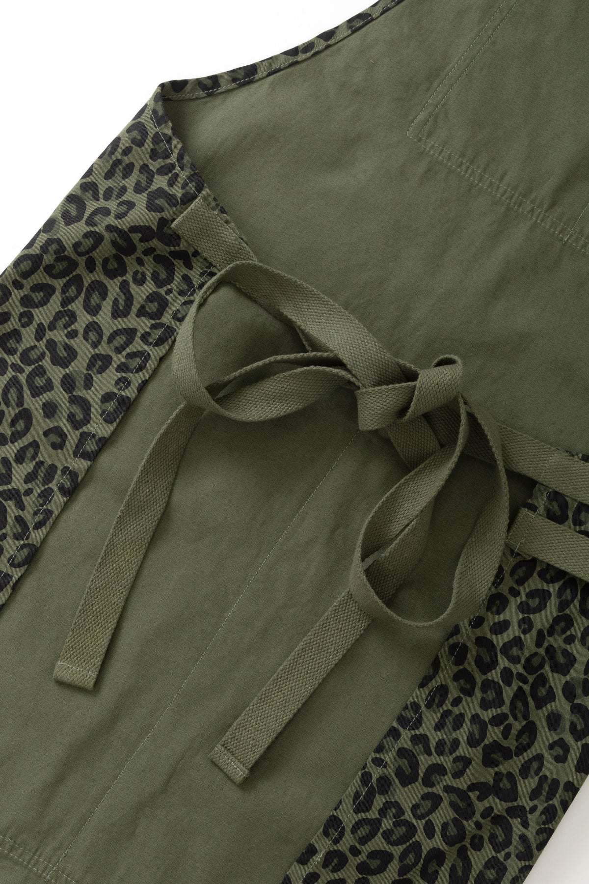 Service Works - Patterned Apron in Green Leopard