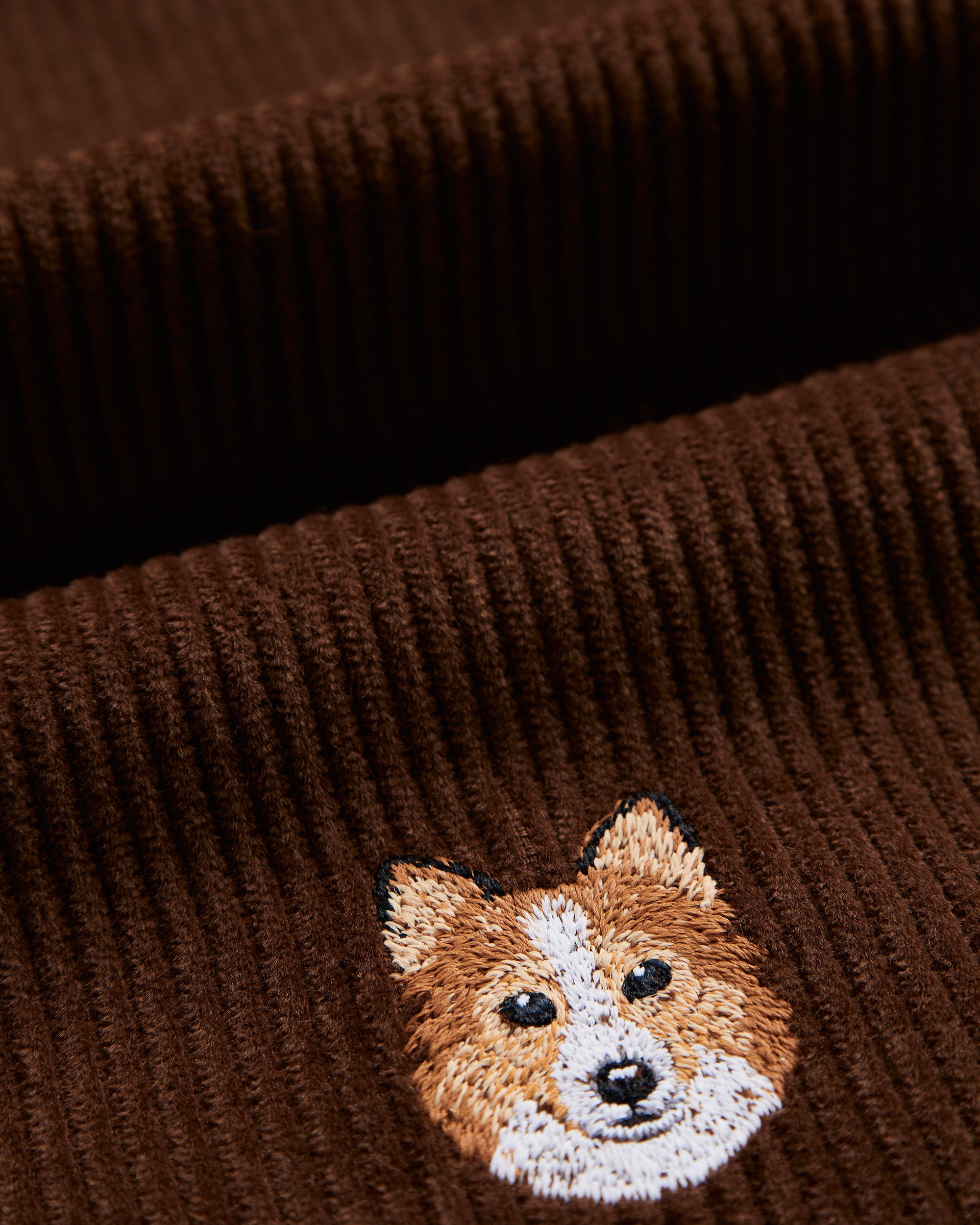 Portuguese Flannel - Lobo in Dog Embroidery Brown