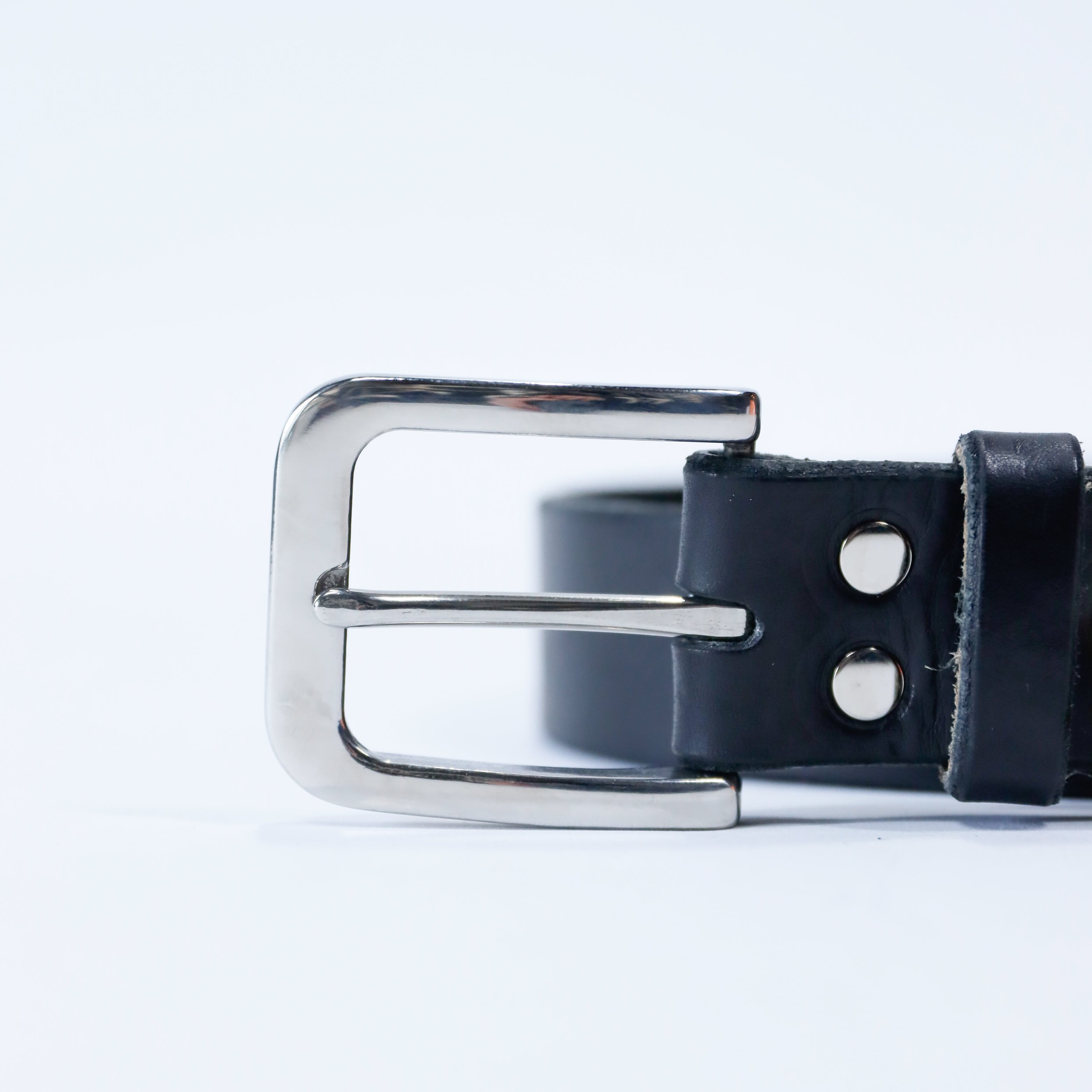 Providence - Casual Leather Belt in Black