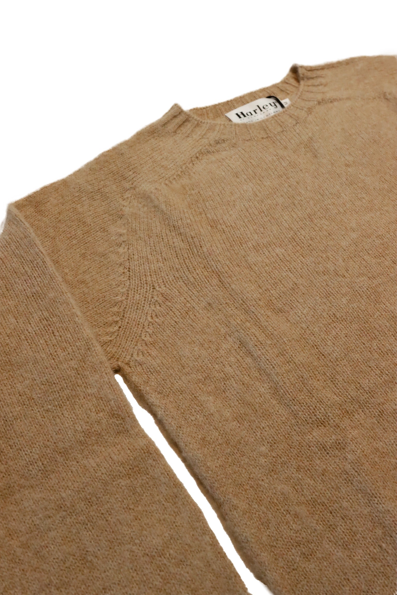 Harley of Scotland - Shaggy Raglan Sweater in Cameo