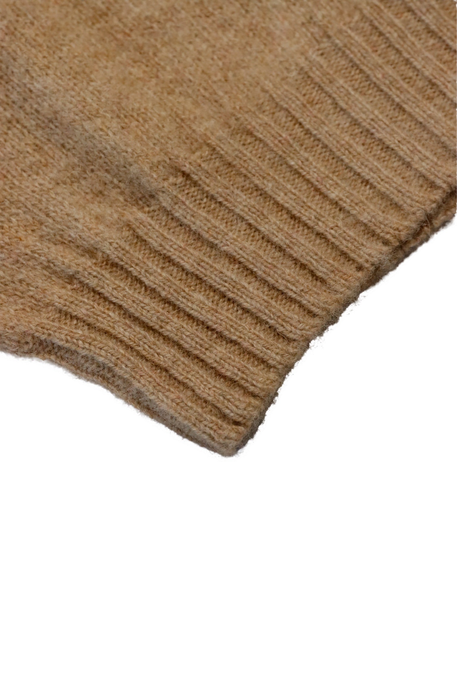 Harley of Scotland - Shaggy Raglan Sweater in Cameo