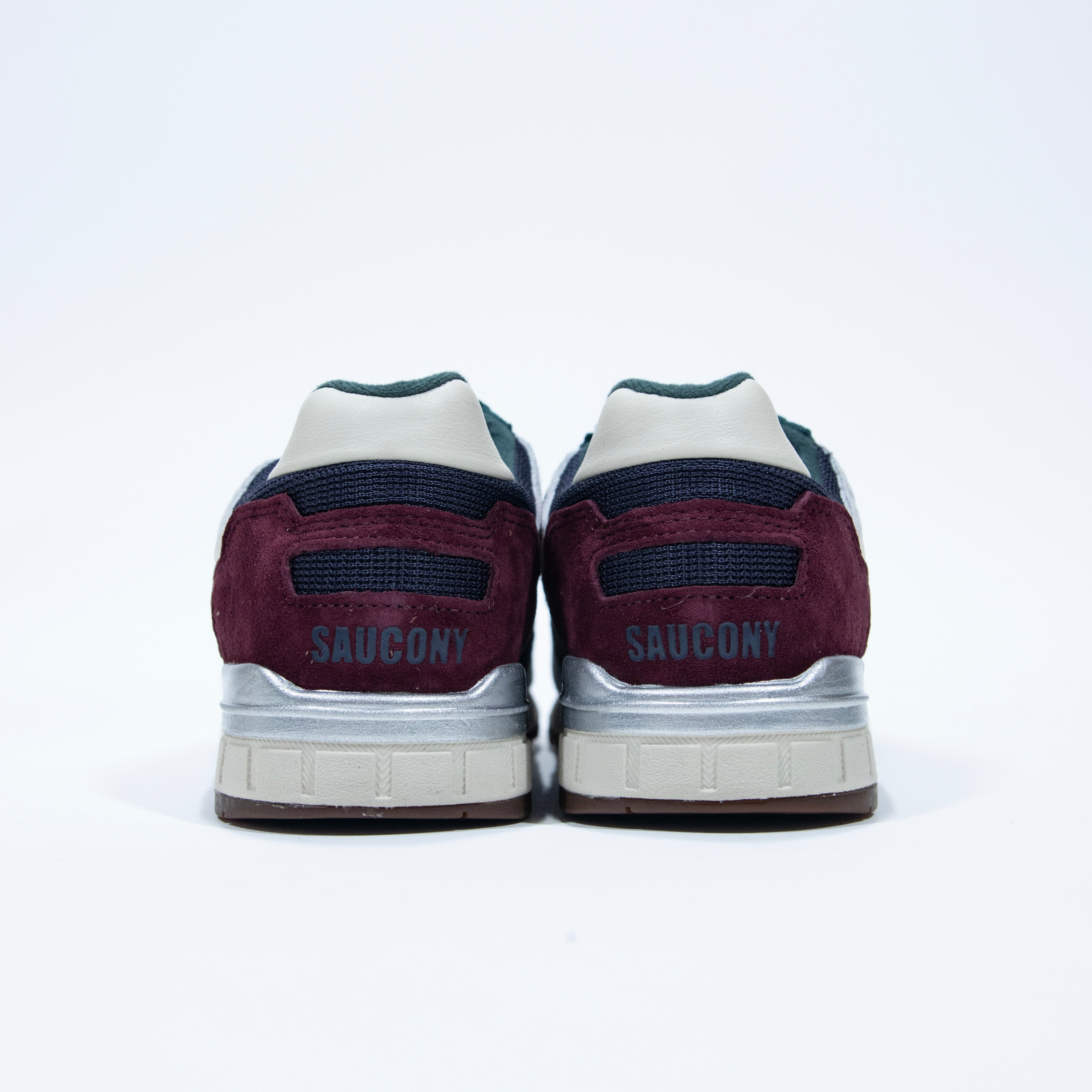 Saucony - Shadow 5000 in Naval/Pine