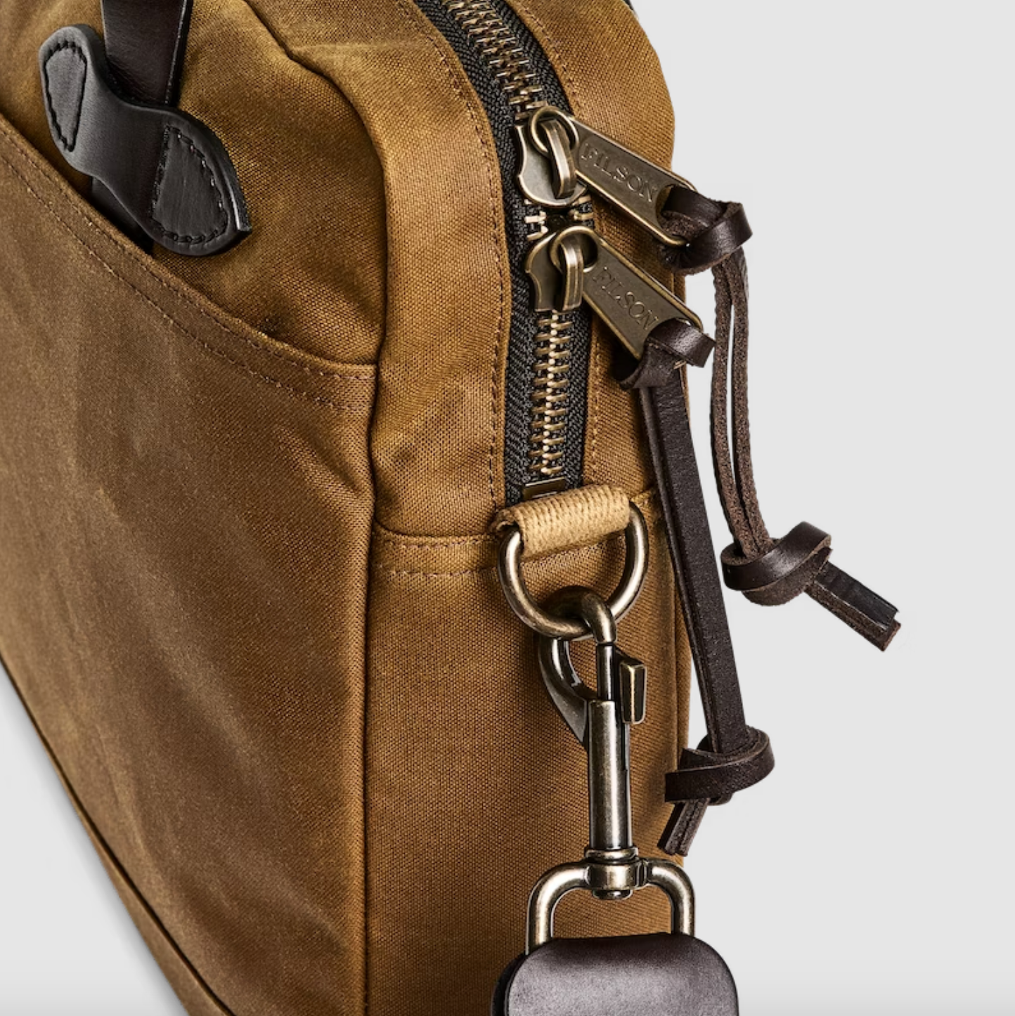 Filson- Tin Cloth Compact Briefcase