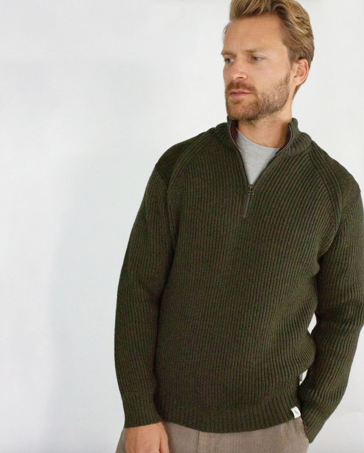 Peregrine- Foxton Zip Neck