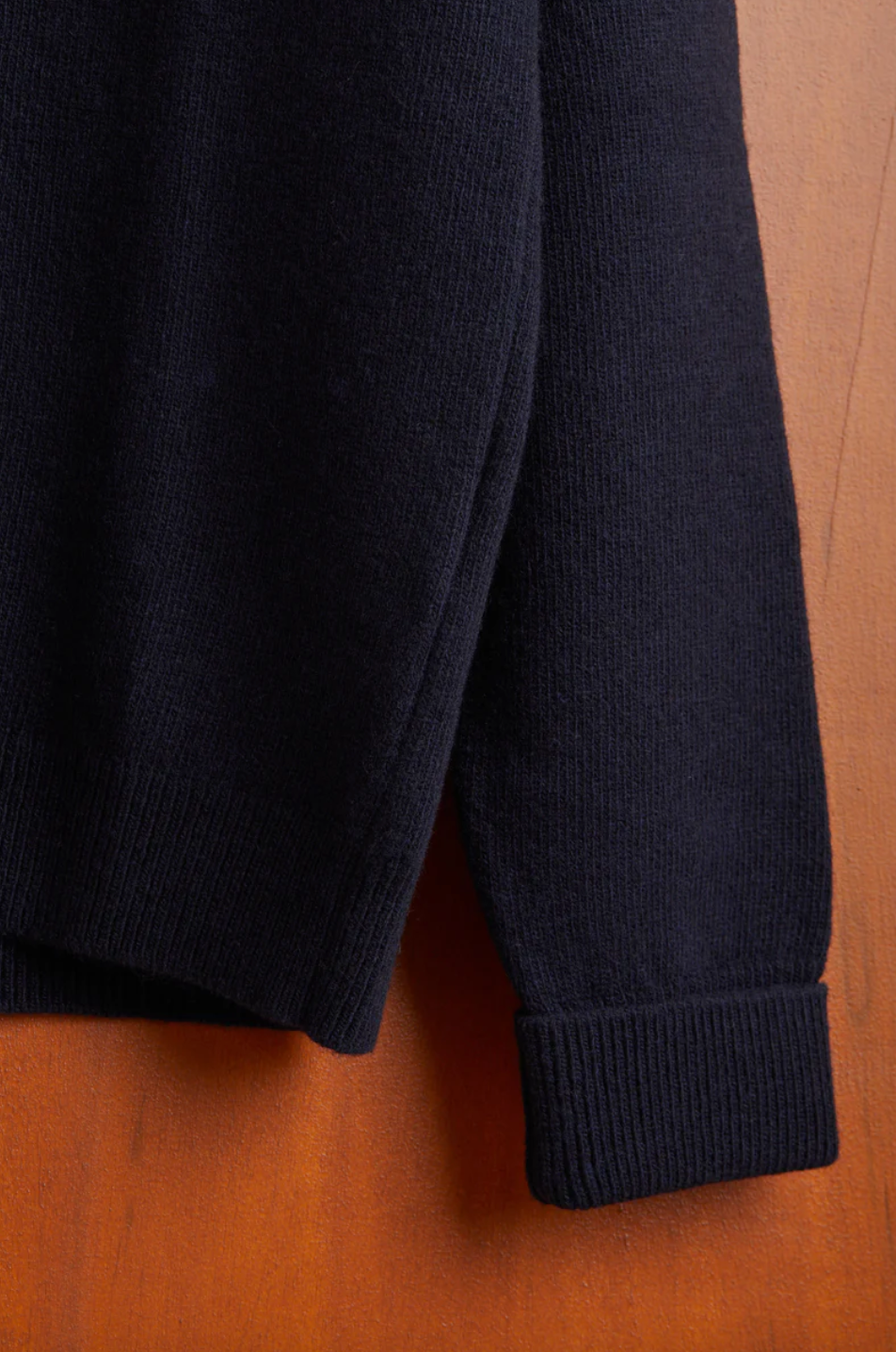 Portuguese Flannel- Extra Fine Merino Wool Sweater Vneck