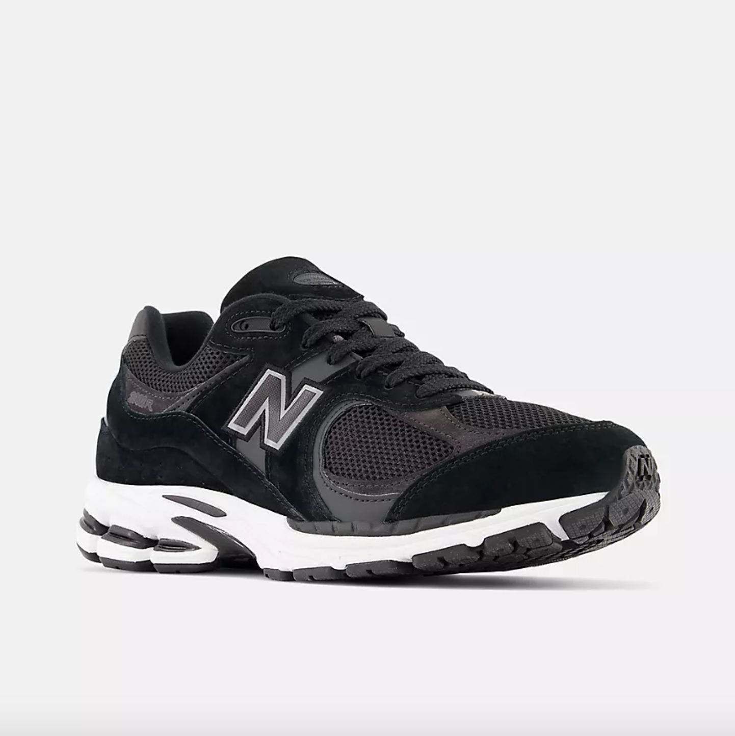 New Balance- 2002r Black with phantom and gunmetal