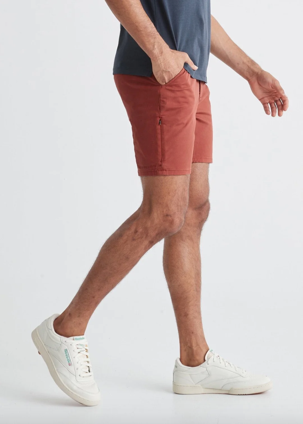 Duer- Live Free Journey Short Dark Red