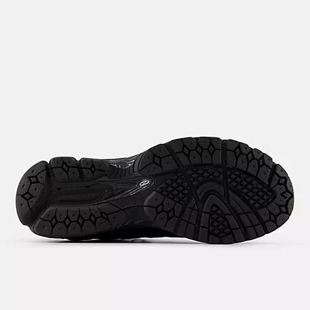 New Balance - U1906X in Black with Alkaline Green