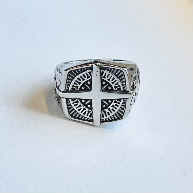 Compass Ring
