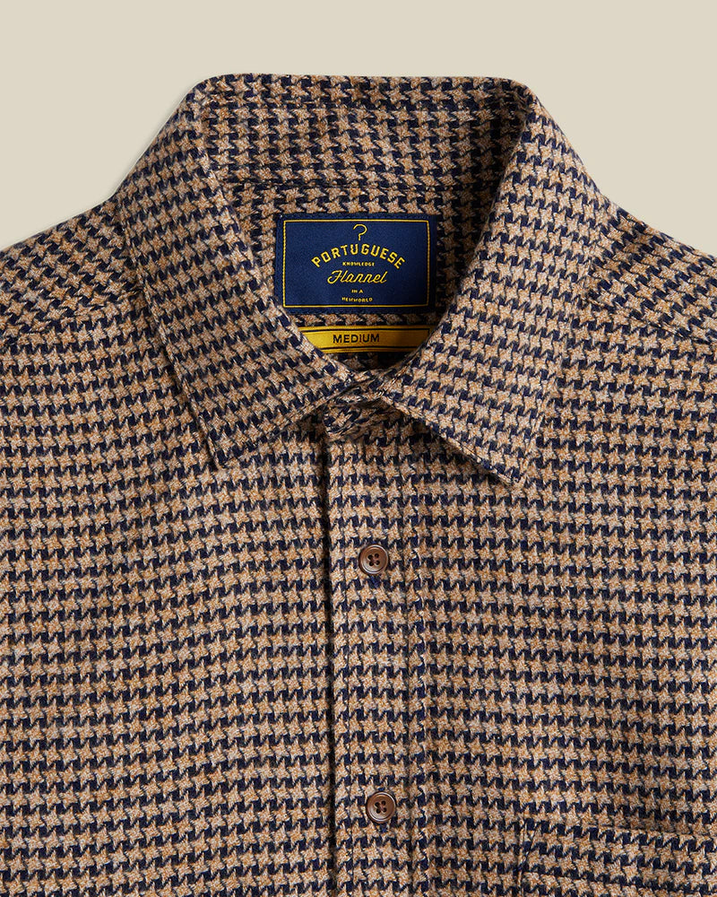 Portuguese Flannel - Abstract Pied Poule in Navy
