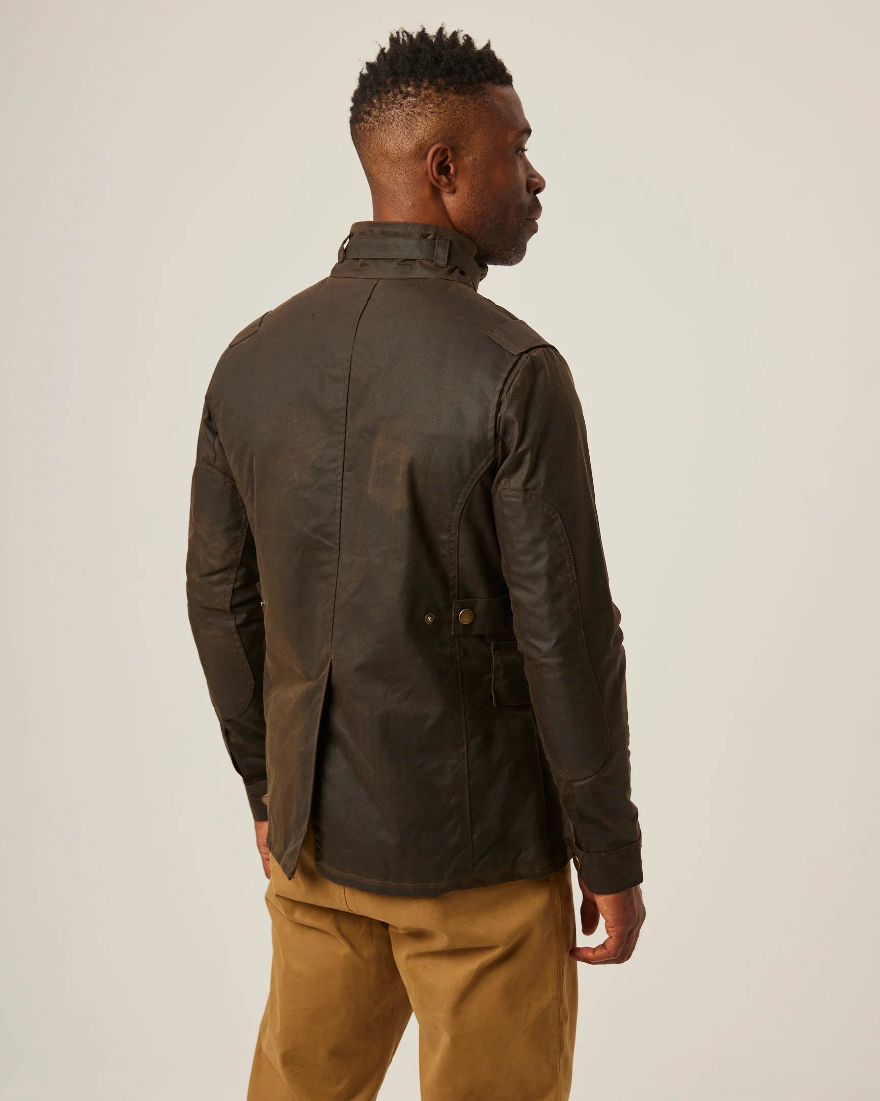 Peregrine - Bexley Jacket in Brown