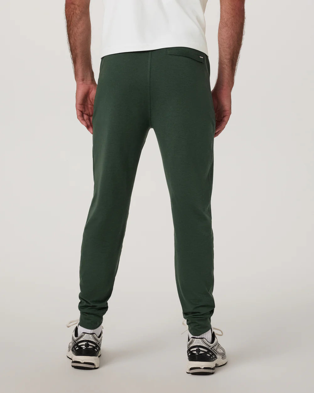 Vuori - Ponto Performance Jogger 28” in Spruce Heather