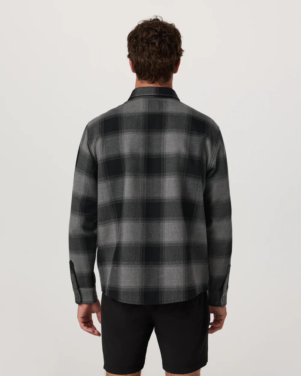 Vuori - Ramge Shirt Jacket in Dark Pewter