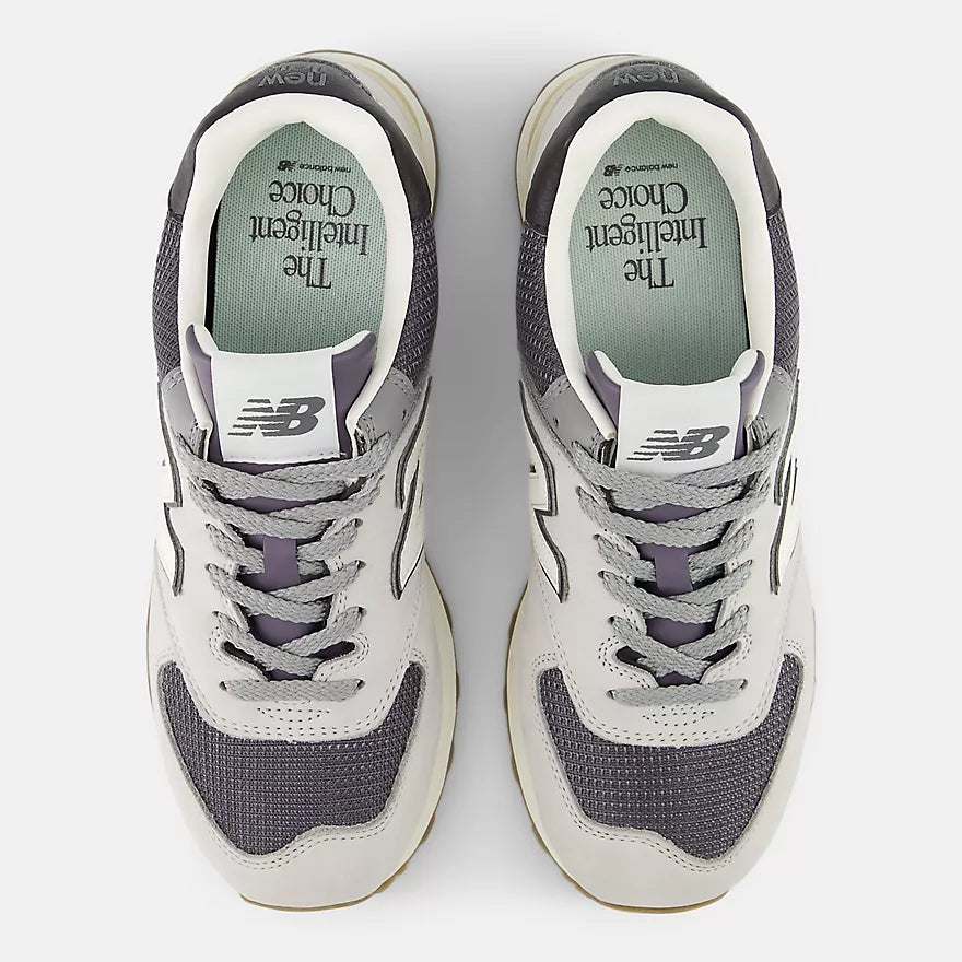 New Balance - 574 in Grey Matter with Dark Silver Metallic