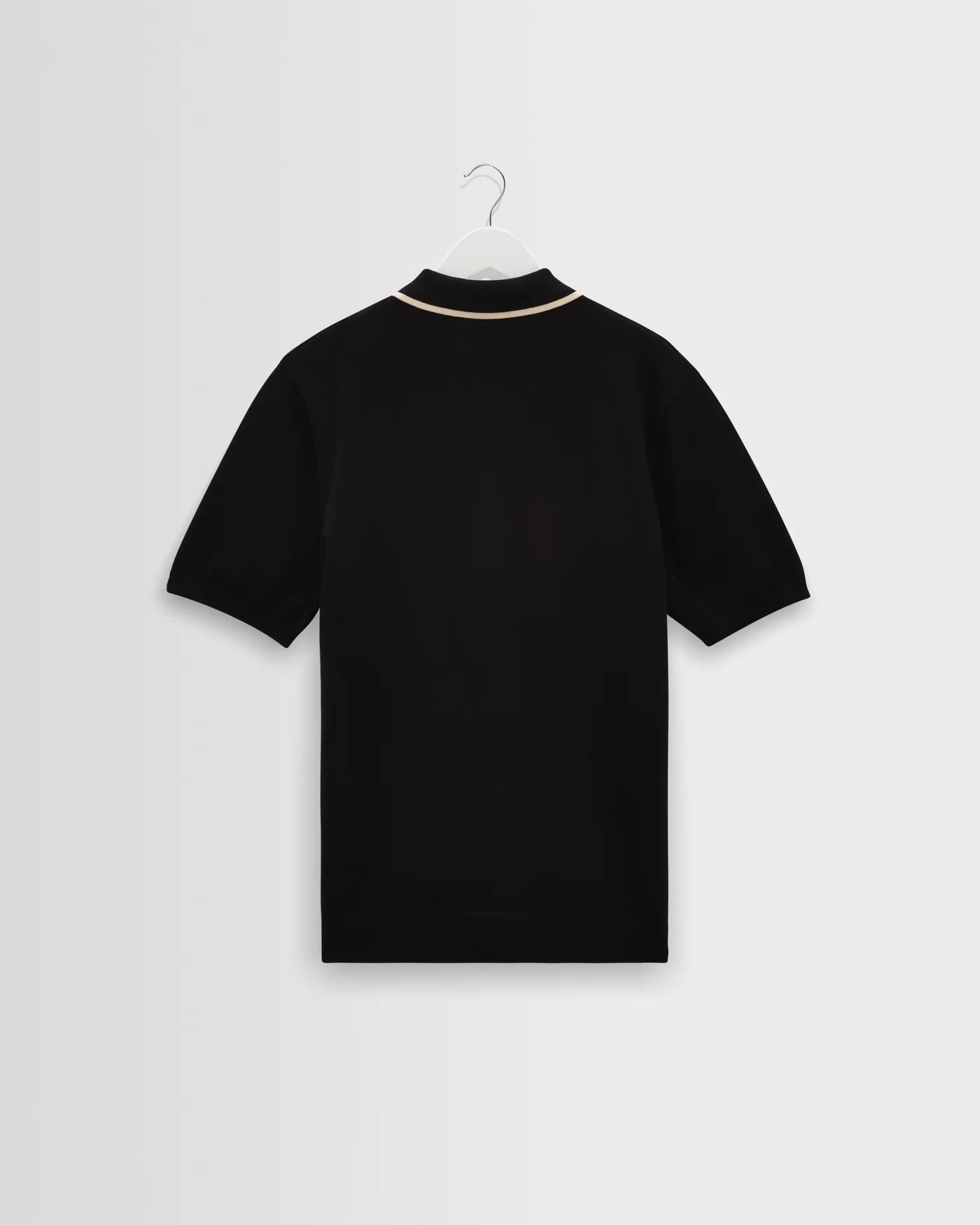 Wax London - Tellaro Retro Embroidered Shirt in Black And Ecru