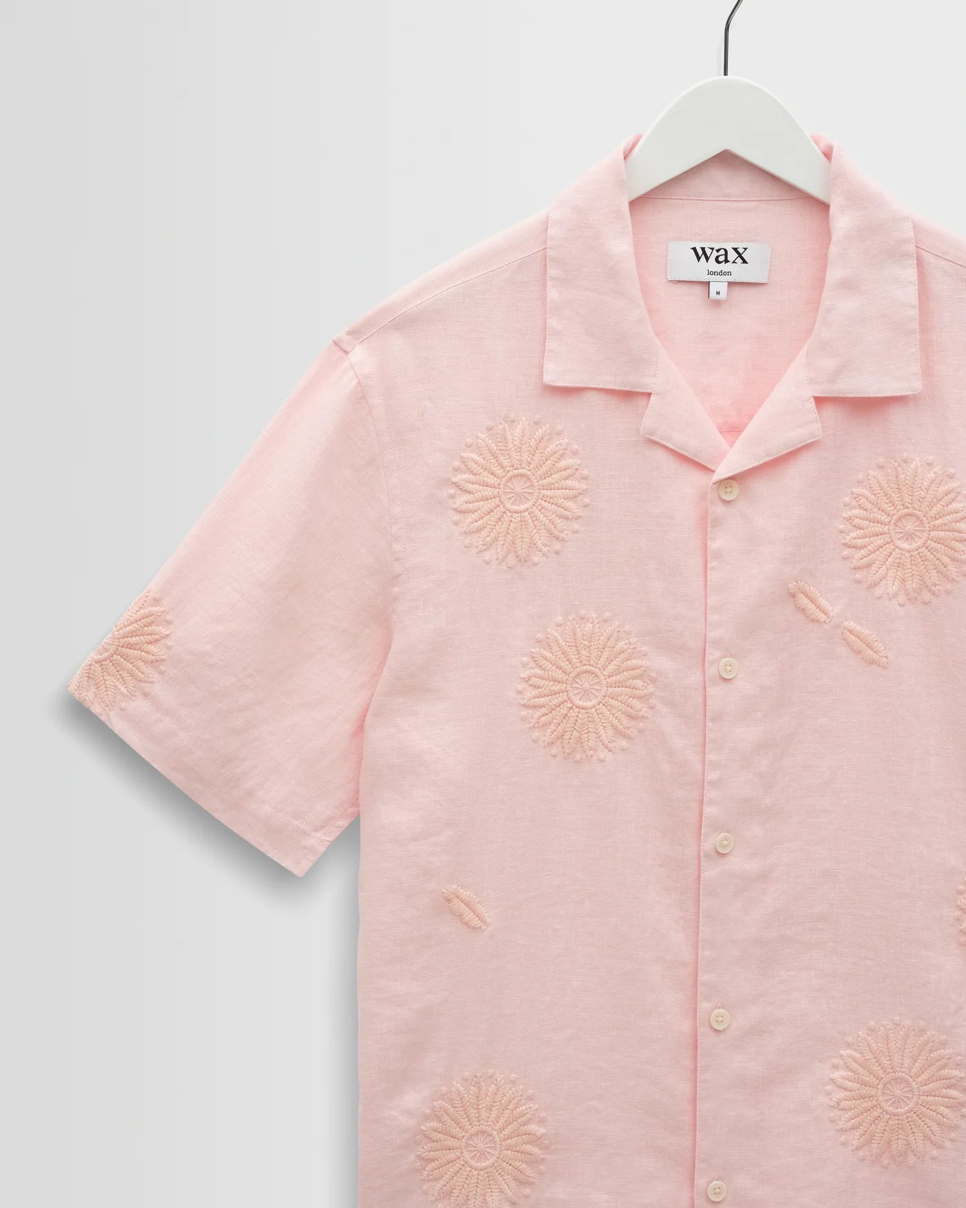 Wax London - Didcot Flower Embroidered Short-Sleeve Shirt in Pink
