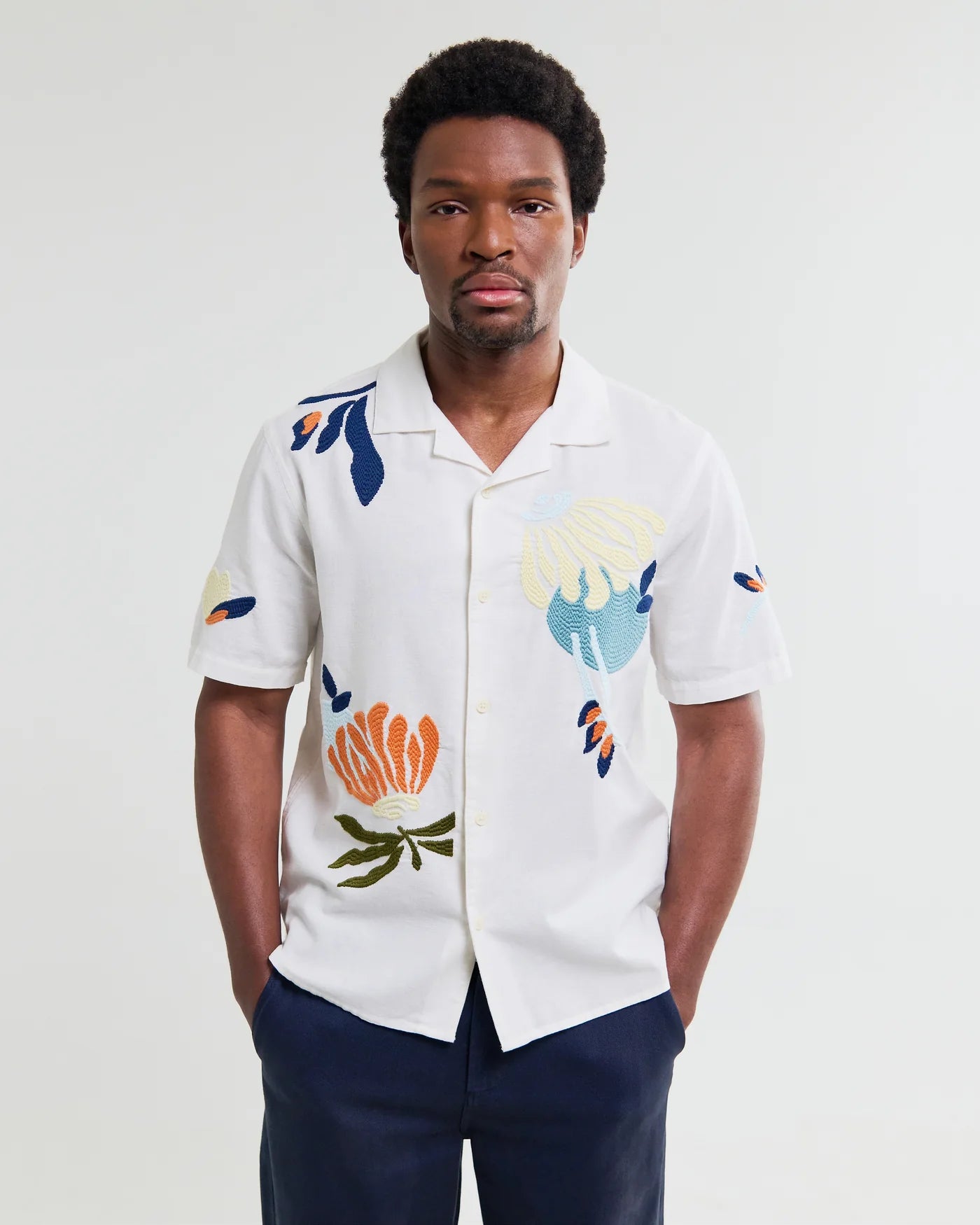 Wax London - Didcot Flower Embroidered Short-Sleeve Shirt in Ecru