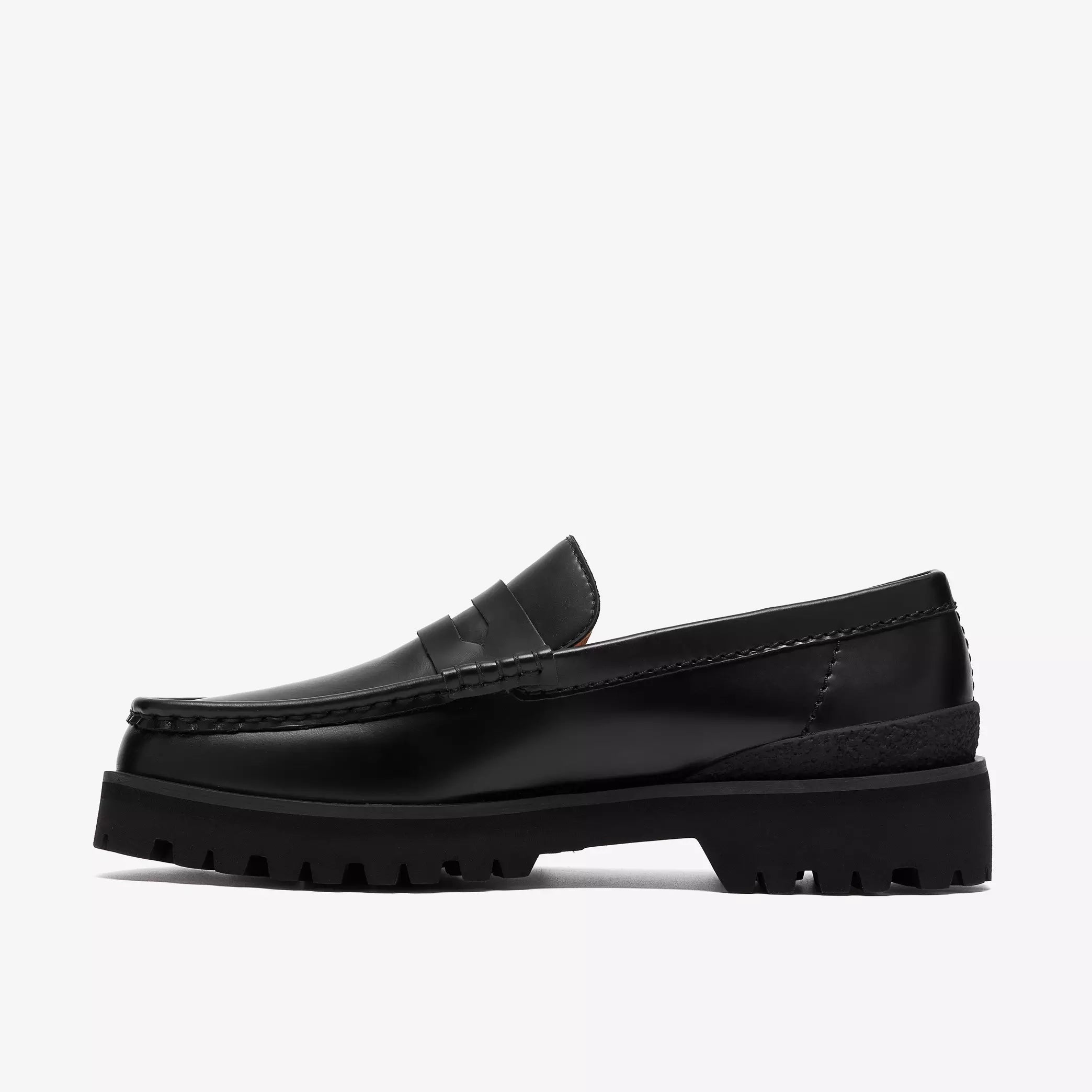 Clarks Originals - Yukonner Penny in Black Leather