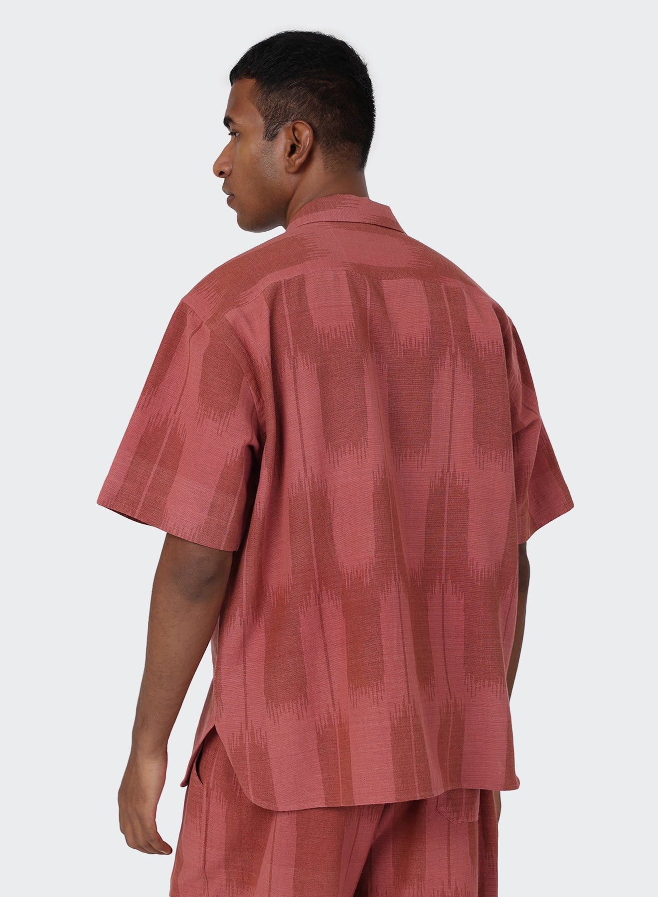 Kardo - Ronen Camp Collar in Handwoven Ikat