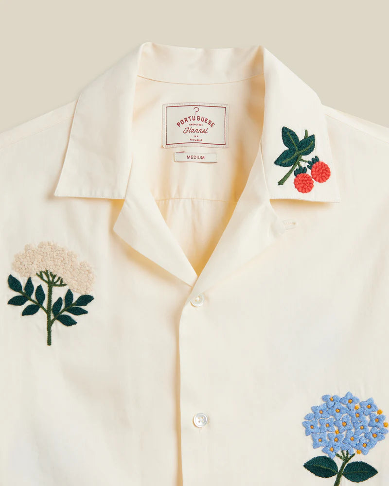 Portuguese Flannel - Embroidery Flowers in Ecru